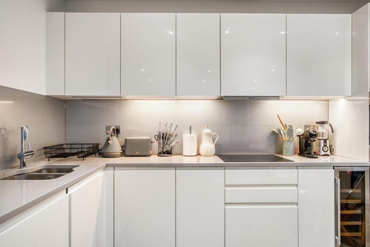 2 Bed 2 Bath Next To Nine Elms Station - Zone 1 Apartment London Exterior photo